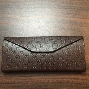 GUCCI sunglasses case